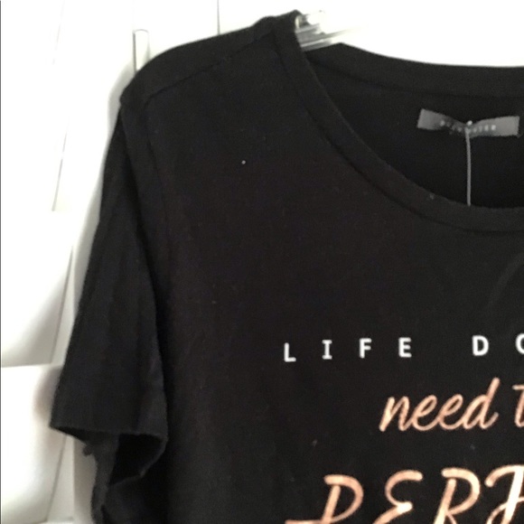 Brand new T-shirt top never worn. Extra large - Picture 5 of 12